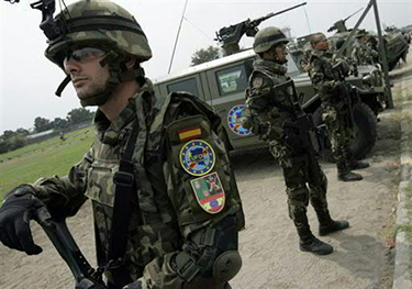 European Union Force (EUFOR) troops in the Democratic Republic of the Congo, July 31, 2006. (Cohen/Flickr)