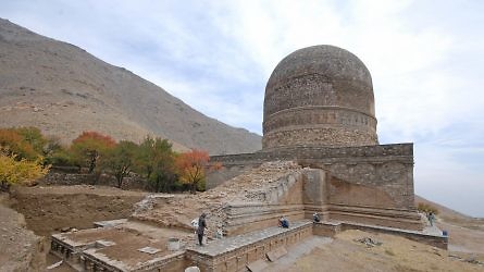 Topdapa Stupa Restoration